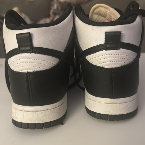 Nike Dunk High Panda 2021 - Picture 3 of 3